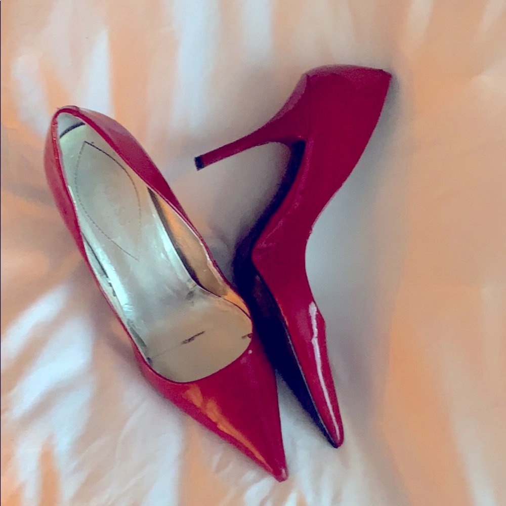 Guess heels size 6 gently worn
